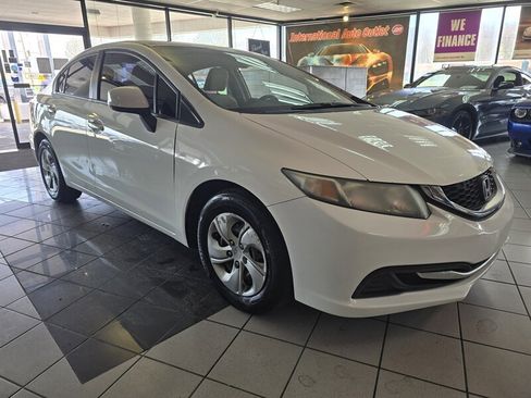 Used 2013 Honda Civic LX image 3