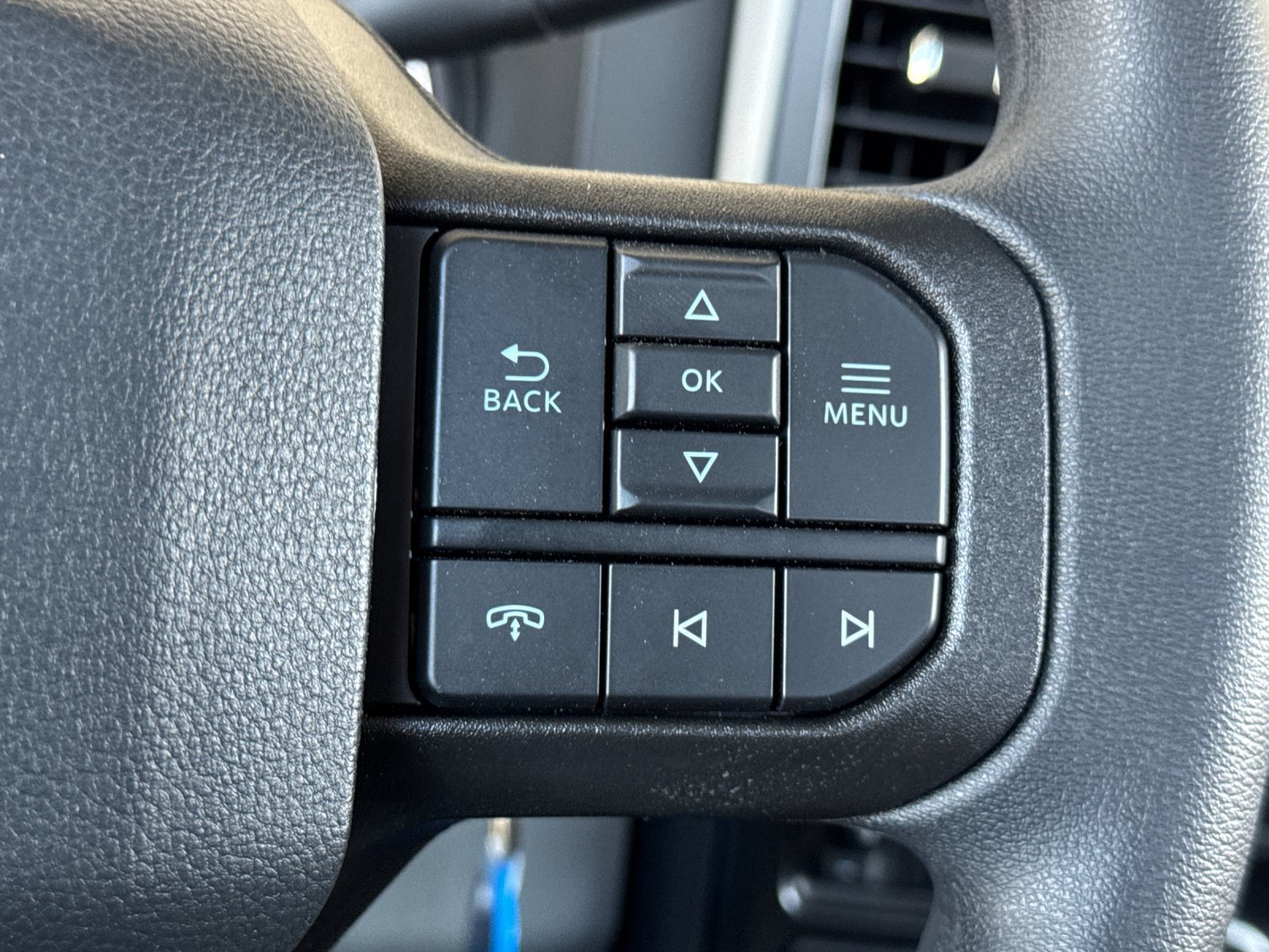 Used 2024 Ford F550 4x4 Regular Cab Super Duty image 23