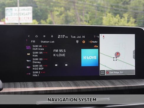 Used 2025 Kia Telluride EX FWD image 3