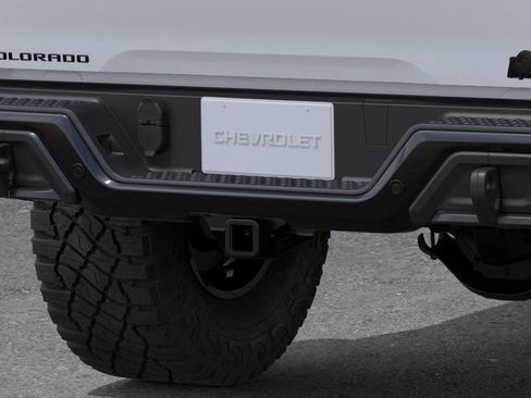 New 2026 Chevrolet Colorado ZR2 w/ ZR2 Bison Edition image 14