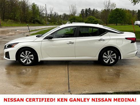 Certified 2025 Nissan Altima 2.5 S FWD image 6