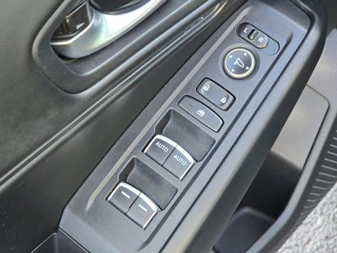 Certified 2023 Honda Accord EX image 26