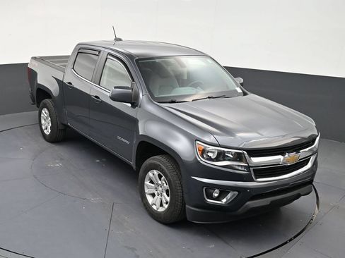 Used 2016 Chevrolet Colorado LT w/ LT Convenience Package AWD/4WD image 18