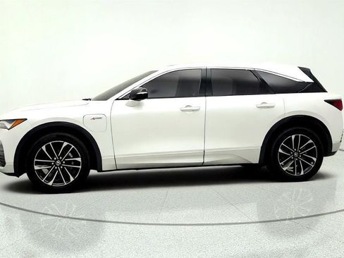 Used 2024 Acura ZDX A-Spec RWD image 8
