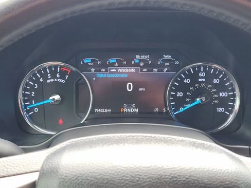 Used 2021 Ford Expedition XLT image 16