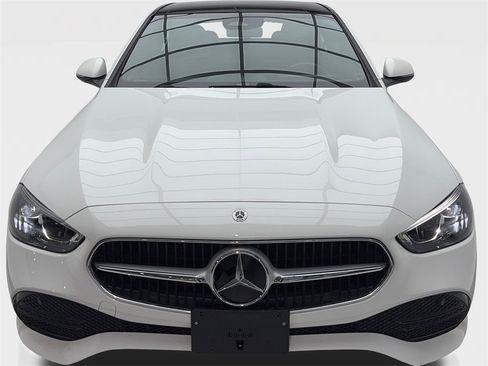 Used 2024 Mercedes-Benz C 300 Sedan image 4
