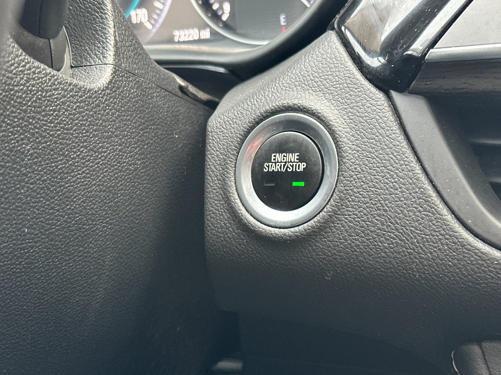 Used 2018 Buick Envision Premium AWD/4WD image 22