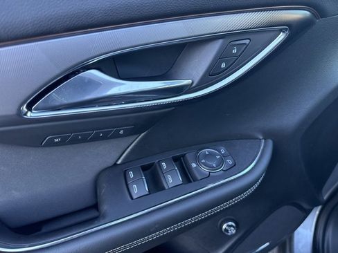 New 2025 Buick Envision Sport Touring image 10