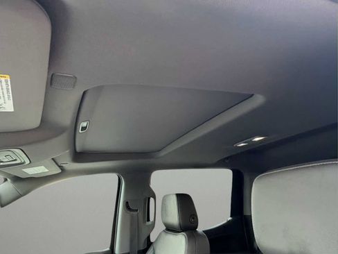 Used 2020 Chevrolet Silverado 1500 LT Trail Boss AWD/4WD image 78