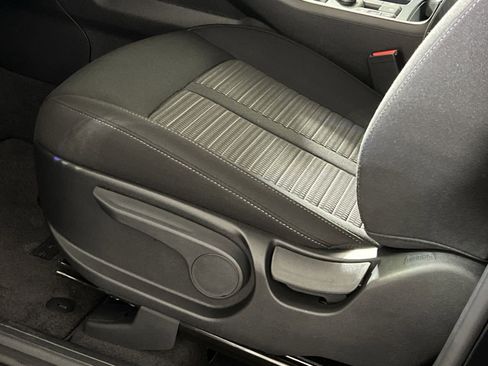 New 2026 Kia Sorento LX image 12