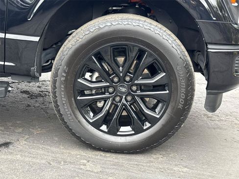Used 2025 Ford F150 Lariat w/ Equipment Group 501A Mid AWD/4WD image 6