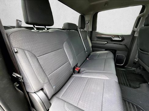 Used 2023 Chevrolet Silverado 1500 LT image 29