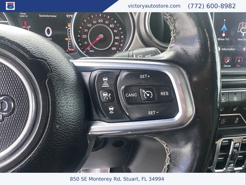 Used 2020 Jeep Gladiator Rubicon w/ Dual Top Group image 40