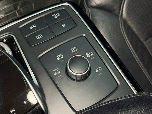 Used 2017 Mercedes-Benz GLS 550 GLS 550 Sport Utility 4D w/ Driver Assistance Package image 56