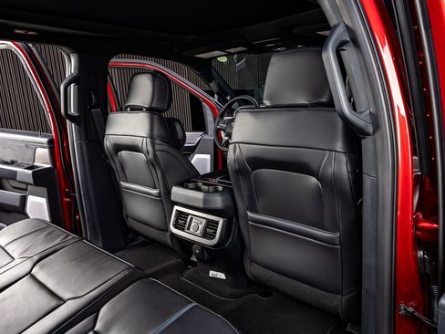 Used 2026 Ford F250 Platinum image 33