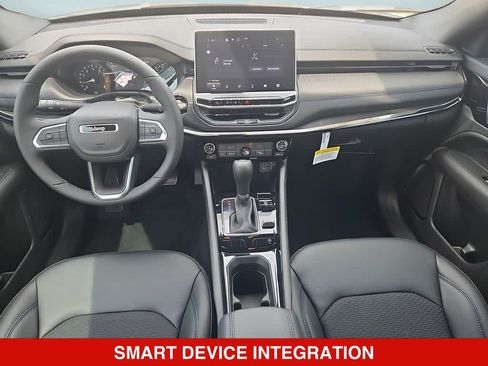 New 2026 Jeep Compass Latitude AWD/4WD image 17