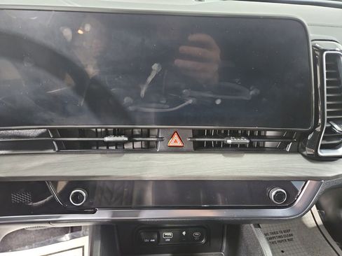 Used 2024 Kia Sportage X-Line image 19