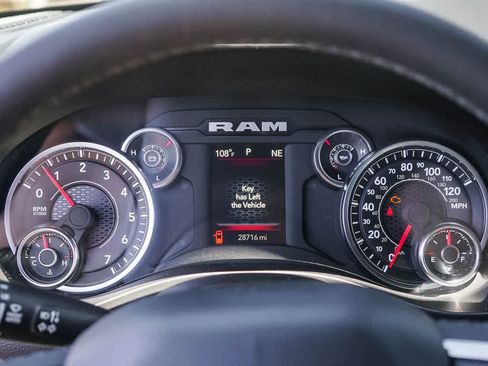 Certified 2025 RAM 1500 Big Horn AWD/4WD image 24