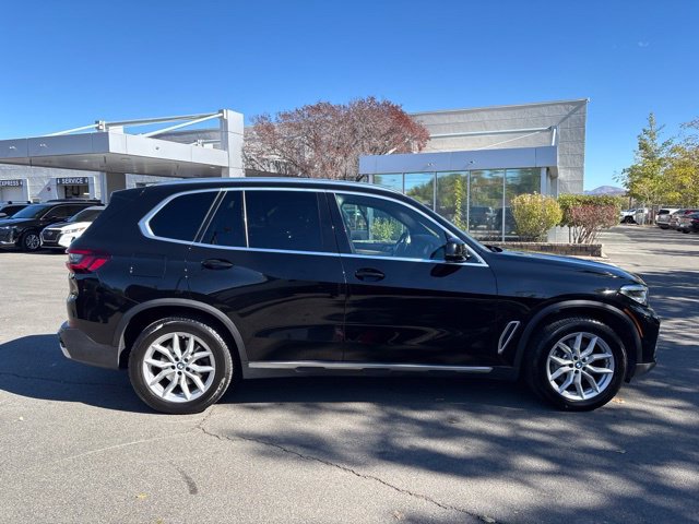 Used 2021 BMW X5 xDrive40i w/ Convenience Package AWD/4WD image 9
