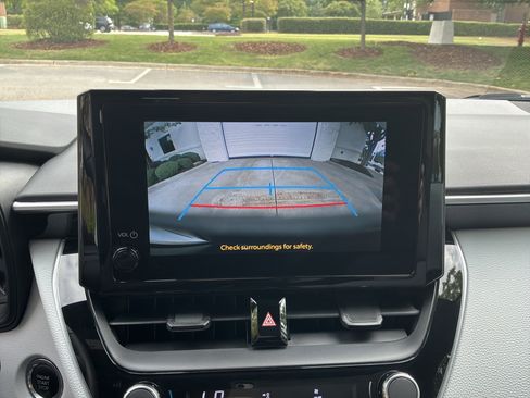 Used 2024 Toyota Corolla SE FWD image 25