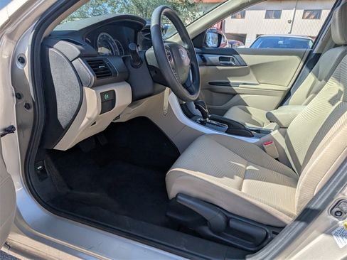 Used 2015 Honda Accord LX image 11
