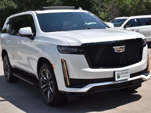 Used 2023 Cadillac Escalade Sport AWD/4WD image 4