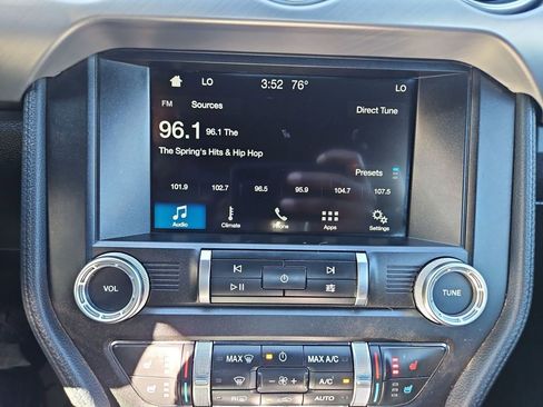 Used 2019 Ford Mustang Premium image 20