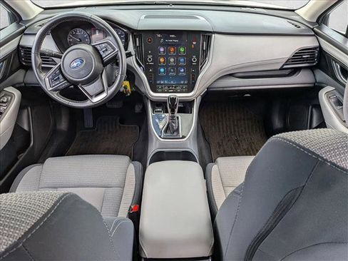 Used 2024 Subaru Outback Premium AWD/4WD image 16