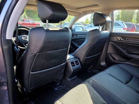 Used 2019 Honda Accord Touring image 35