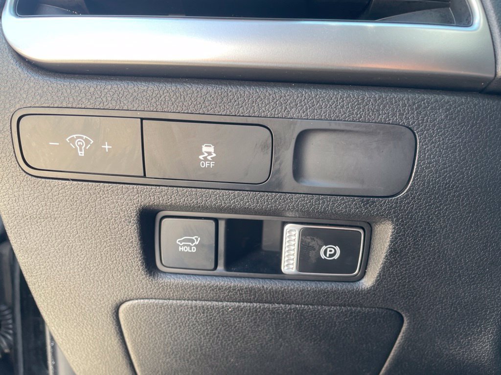 Used 2024 Hyundai Palisade SEL FWD image 16