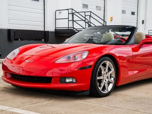 Used 2006 Chevrolet Corvette Convertible image 61