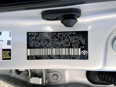 Used 2022 Toyota Corolla LE FWD image 36