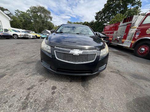 Used 2012 Chevrolet Cruze LS w/ Connectivity Package image 9
