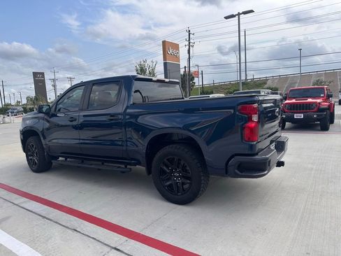 Used 2023 Chevrolet Silverado 1500 Custom w/ LPO, Dark Essentials Package RWD image 5