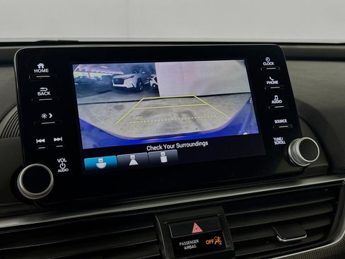 Used 2019 Honda Accord Sport image 14
