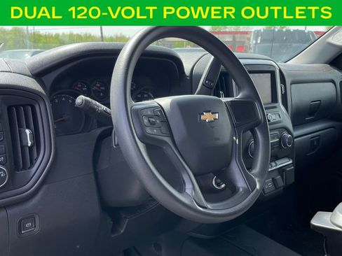 Used 2022 Chevrolet Silverado 1500 Custom w/ LPO, Dark Essentials Package AWD/4WD image 17