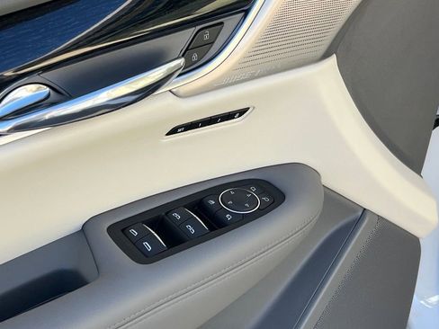 New 2025 Cadillac XT6 Premium Luxury image 6