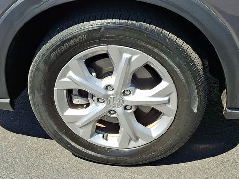 Used 2023 Honda HR-V LX image 9
