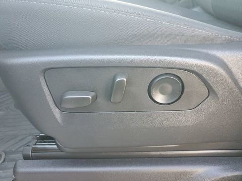 Certified 2024 Chevrolet Silverado 1500 Custom Trail Boss image 19