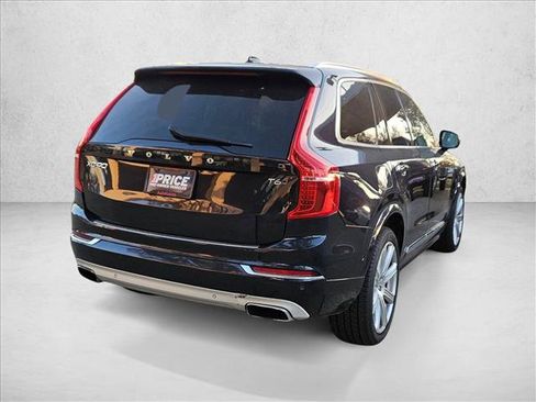 Used 2017 Volvo XC90 T6 Inscription w/ Vision Package image 5