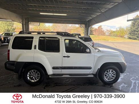 Used 2015 Nissan Xterra S image 11