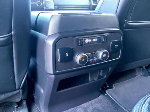 Used 2019 Ford Expedition Limited RWD image 35