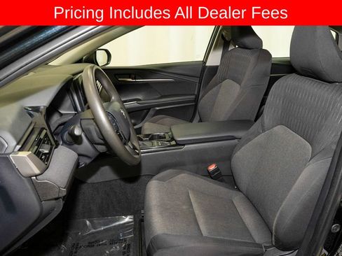 Used 2025 Toyota Camry LE FWD image 10