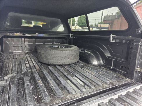 Used 2017 RAM 2500 Tradesman w/ Chrome Appearance Group RWD image 39