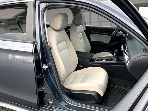 Used 2024 Honda Civic EX image 7