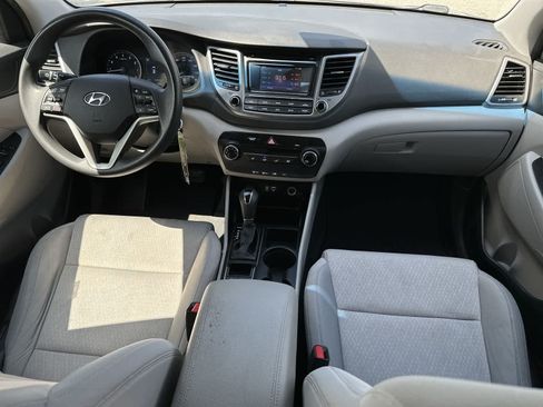 Used 2018 Hyundai Tucson SE FWD image 19
