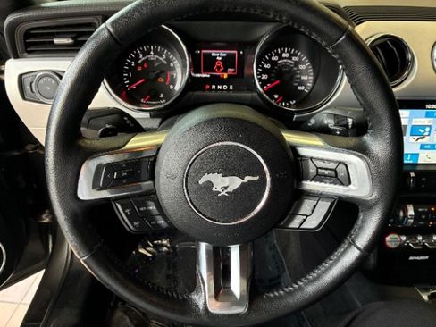 Used 2016 Ford Mustang Premium RWD image 23