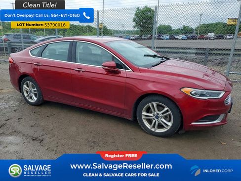 Used 2018 Ford Fusion SE w/ Fusion SE Technology Package FWD image 5