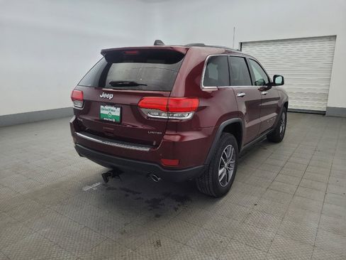 Used 2017 Jeep Grand Cherokee Limited image 9