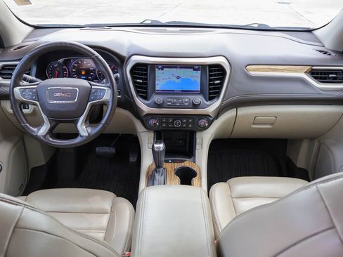 Used 2019 GMC Acadia Denali w/ Technology Package image 6
